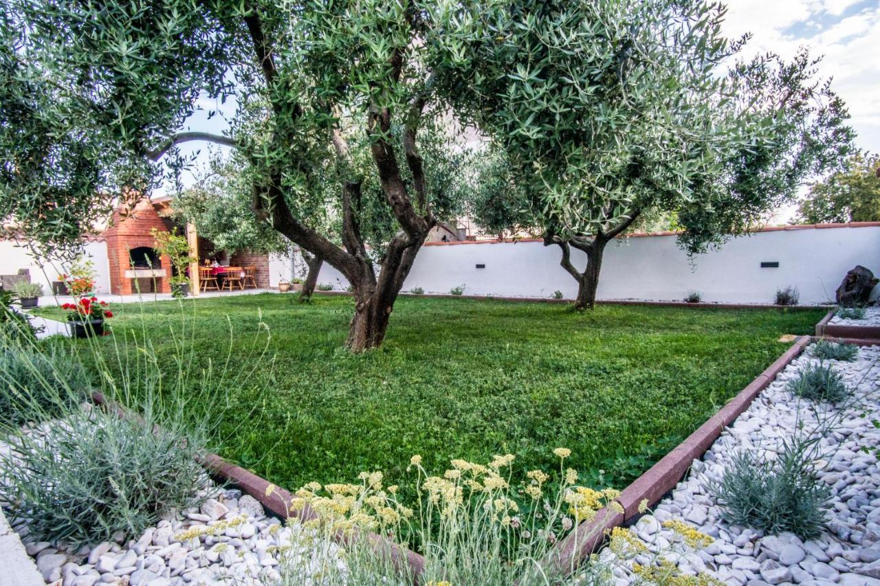 House Nada Apartman Muntić Exteriér fotografie