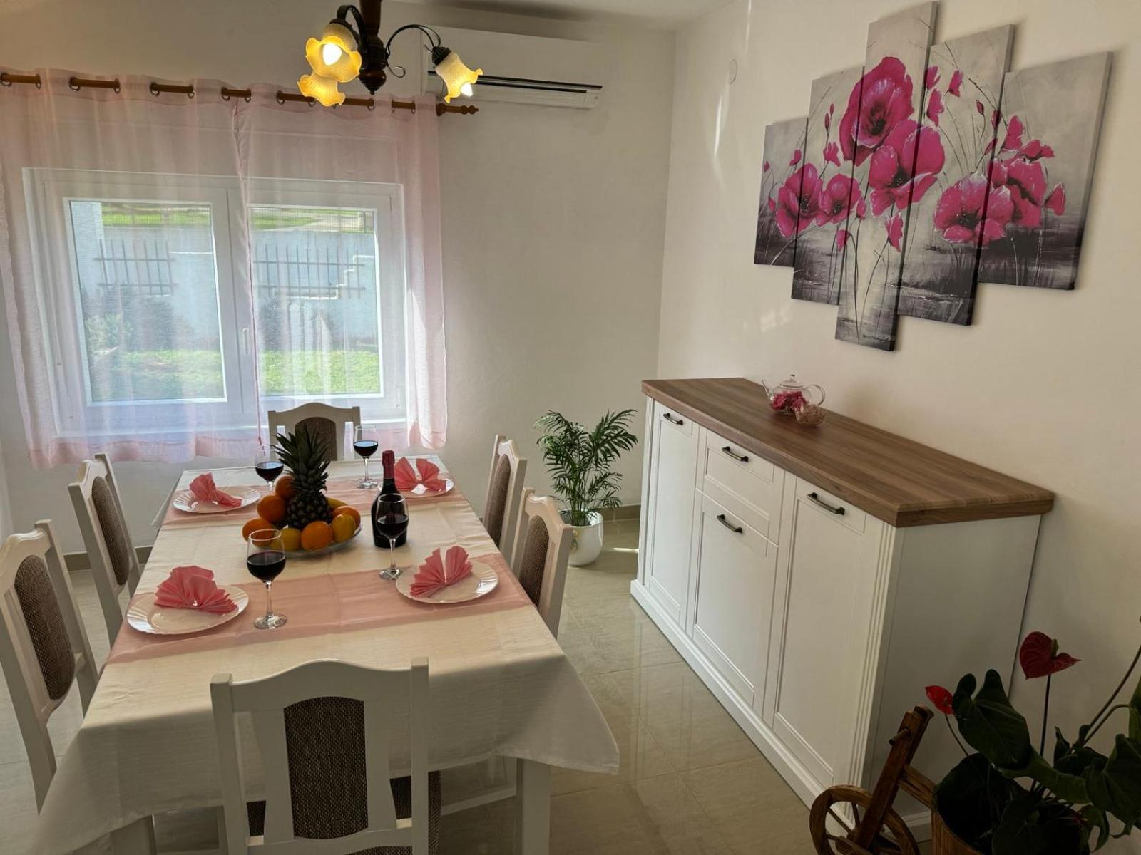 House Nada Apartman Muntić Exteriér fotografie