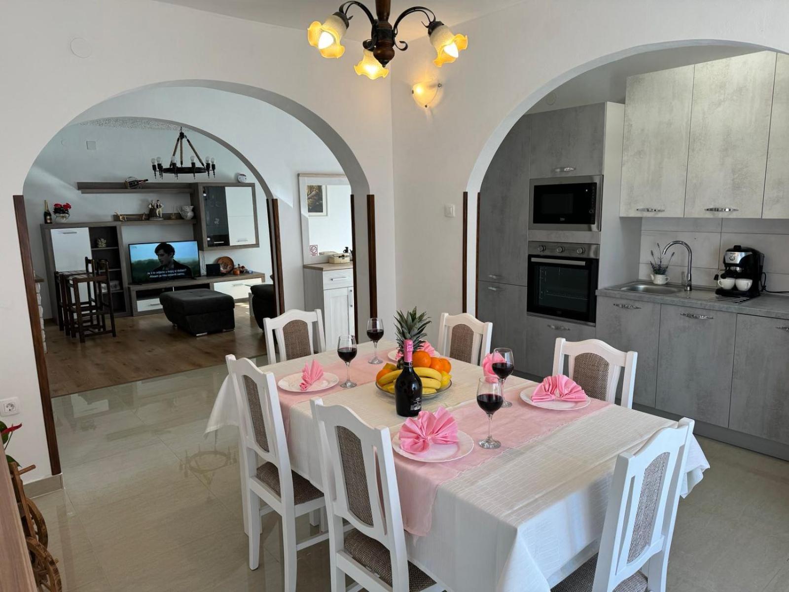 House Nada Apartman Muntić Exteriér fotografie