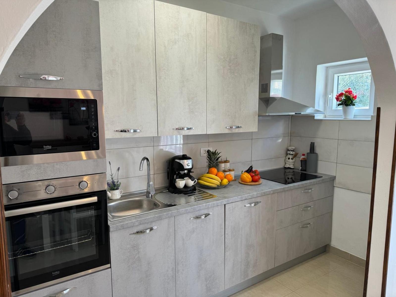 House Nada Apartman Muntić Exteriér fotografie