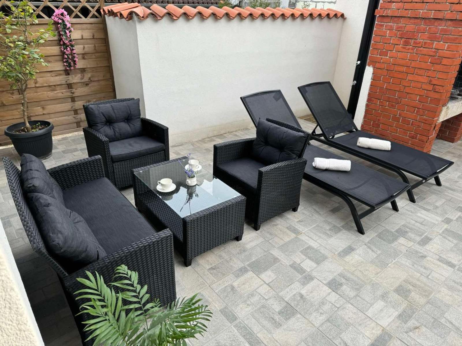 House Nada Apartman Muntić Exteriér fotografie